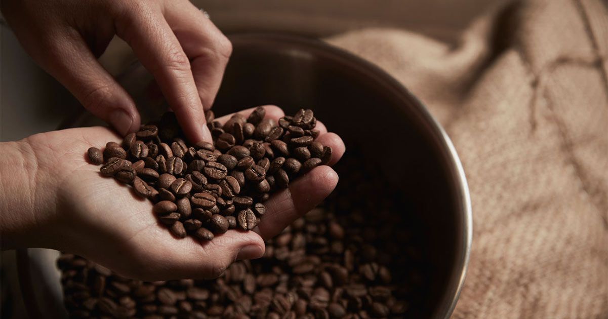 Can-You-Eat-Coffee-Beans-05
