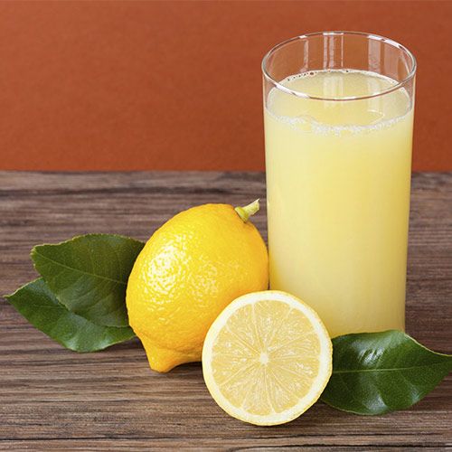 Lemon-Juice-Salt-and-Ice